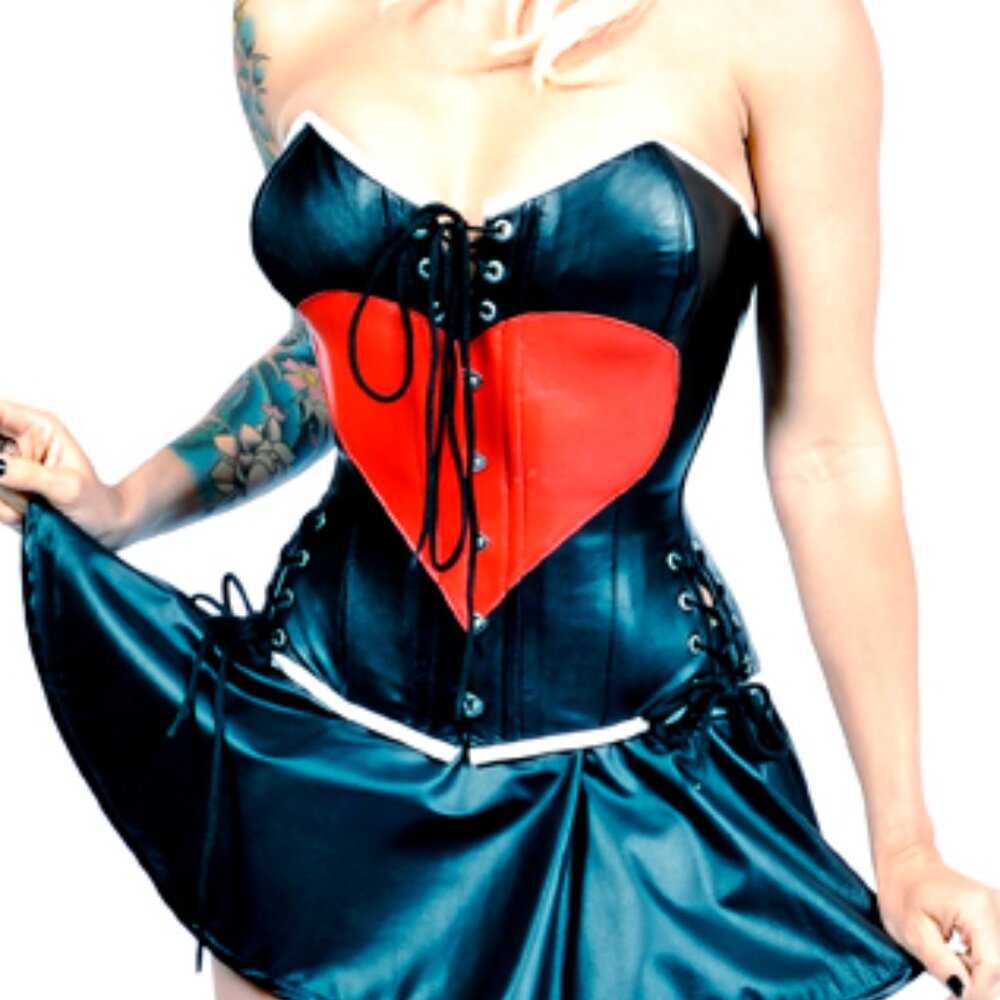 NWT MED QUEEN OF HEARTS TIGHT LACING Lady Chatterly CORSET 26"  GOTH EDC RAVE